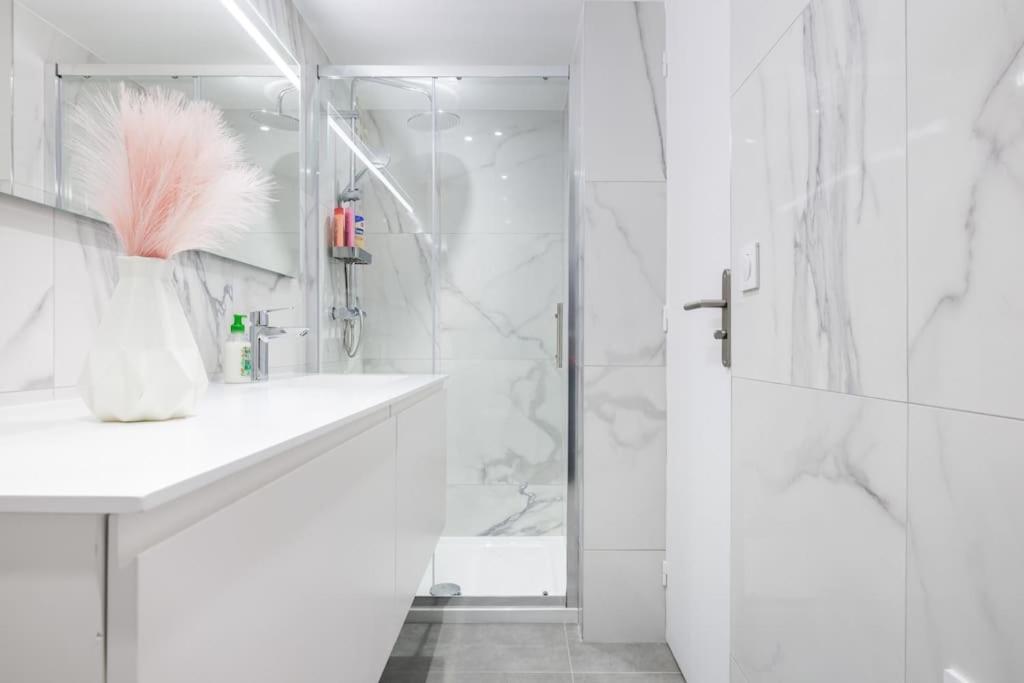 Superbe Appartement 8 Personnes #5 Asnieres-sur-Seine Exterior photo