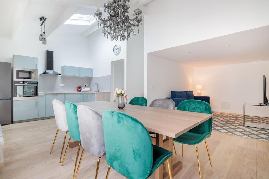 Superbe Appartement 8 Personnes #5 Asnieres-sur-Seine Exterior photo